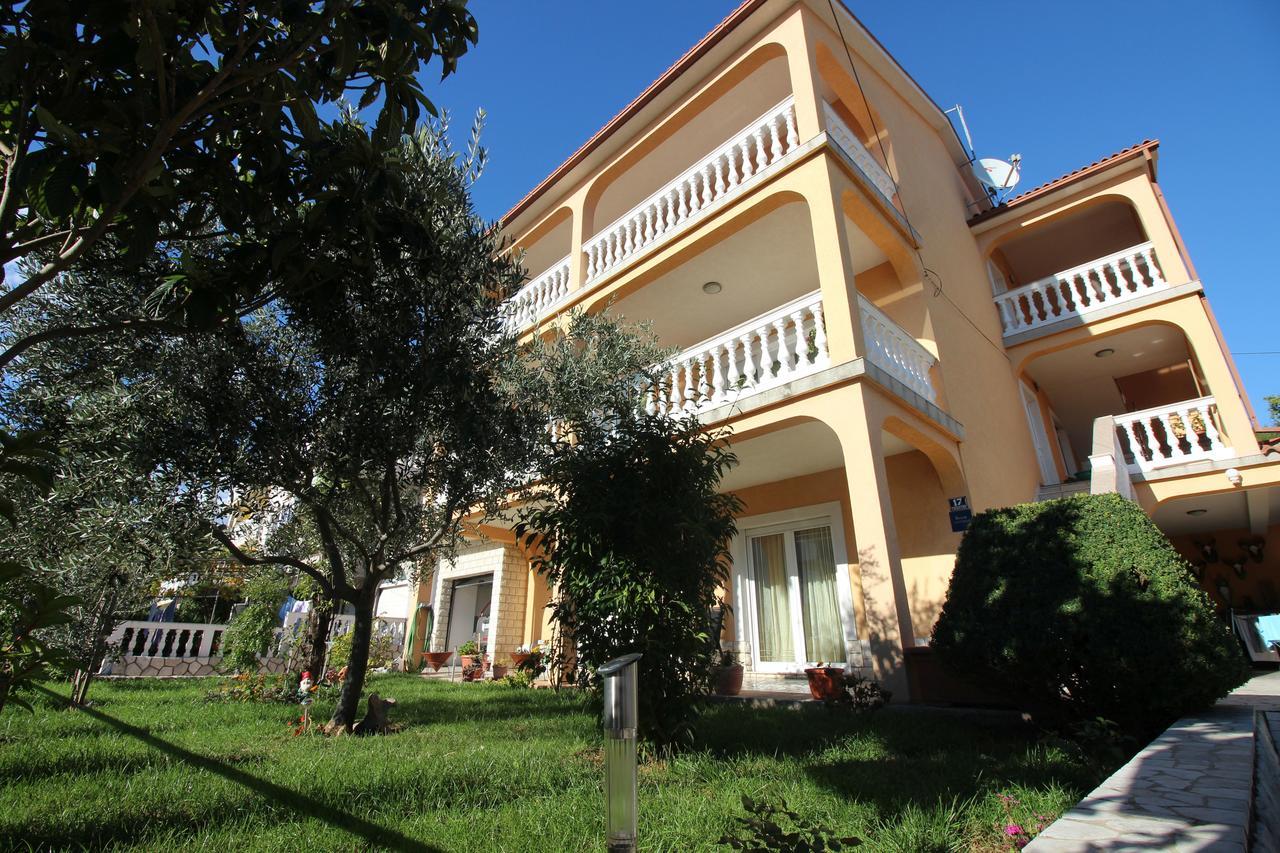 Apartments Vukic Crikvenica Cameră foto